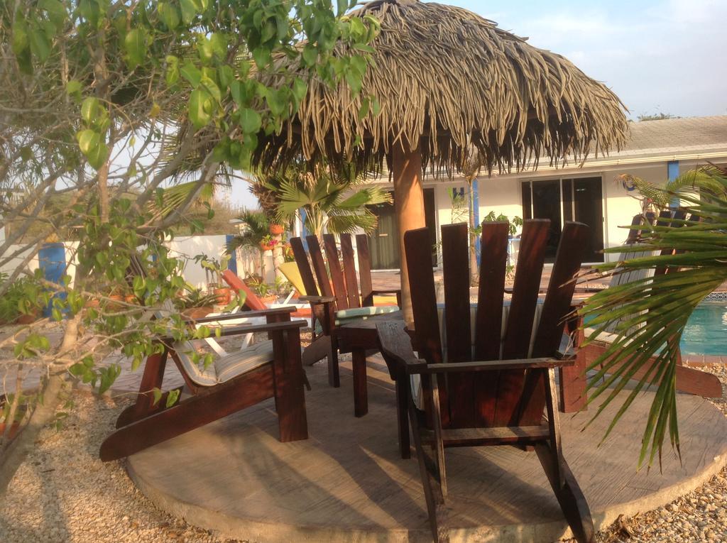 Hacienda Wayaca Apartments Oranjestad Ngoại thất bức ảnh