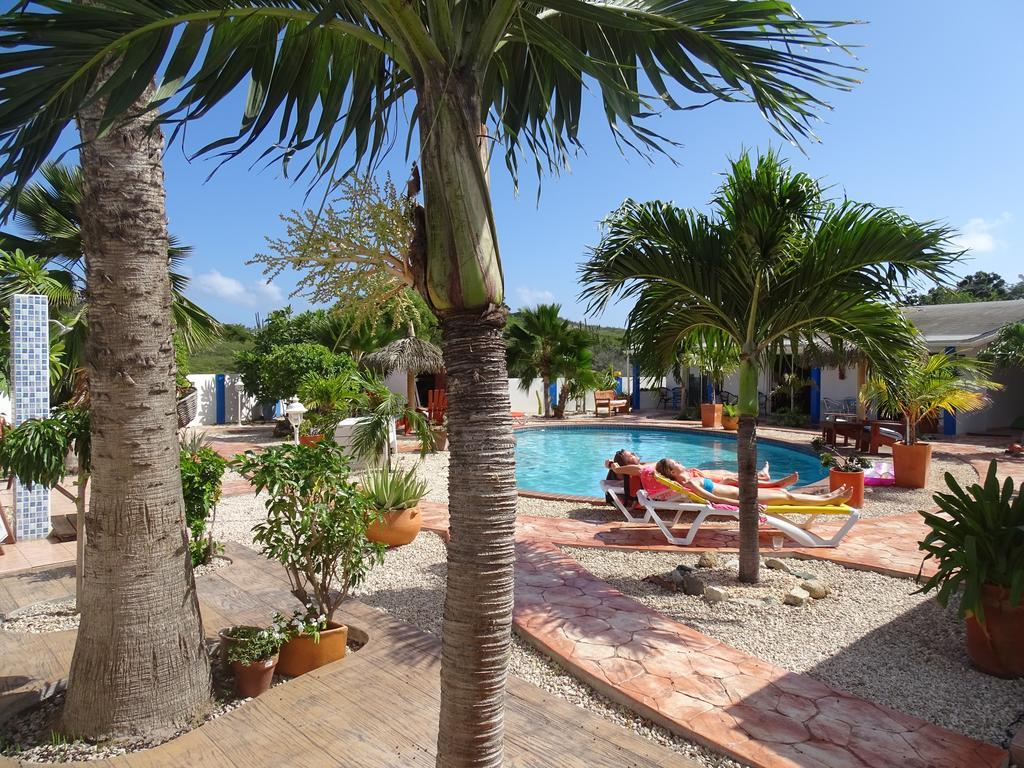 Hacienda Wayaca Apartments Oranjestad Ngoại thất bức ảnh