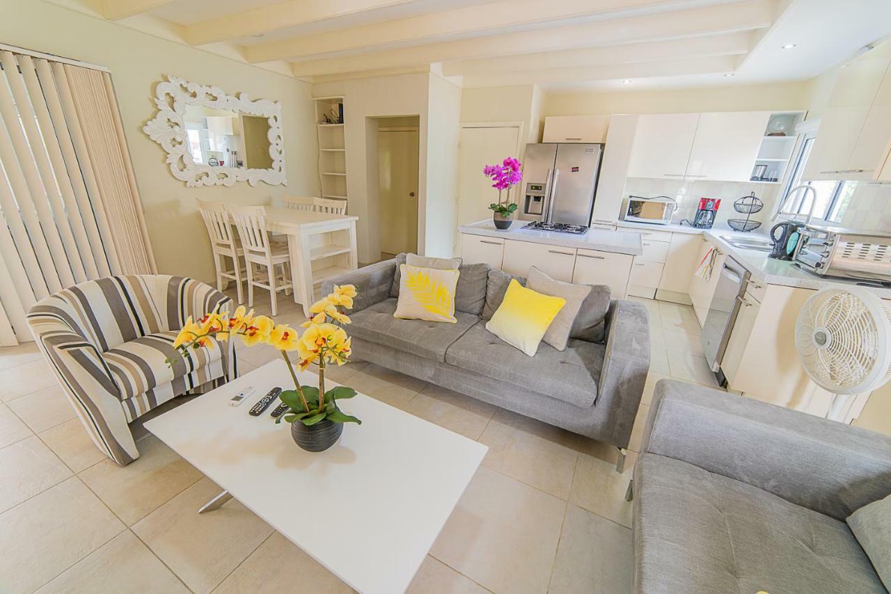 Hacienda Wayaca Apartments Oranjestad Ngoại thất bức ảnh
