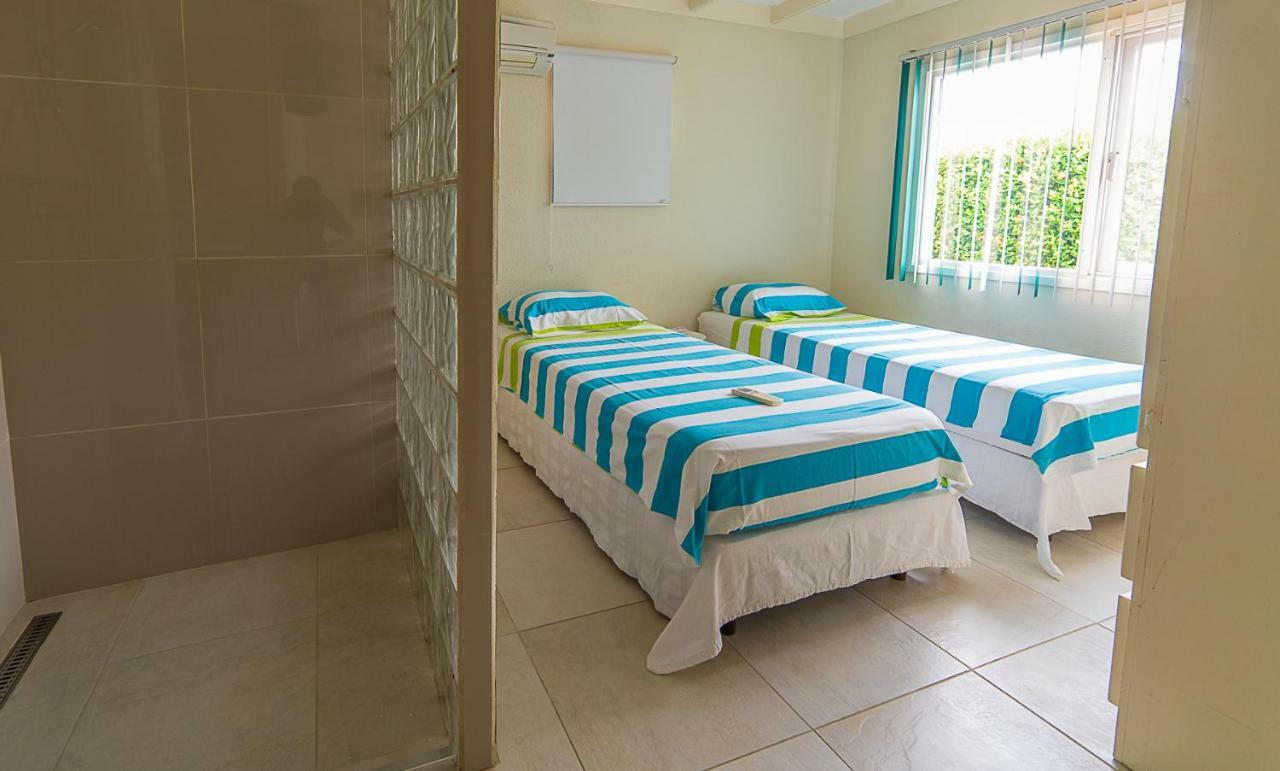 Hacienda Wayaca Apartments Oranjestad Ngoại thất bức ảnh